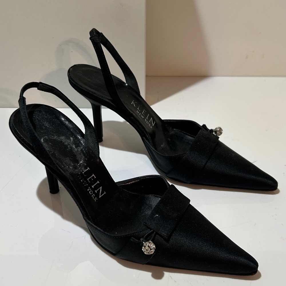 Anne Klein Nee York Black Satin Slingback Heels with Rhinestone Detail size 5